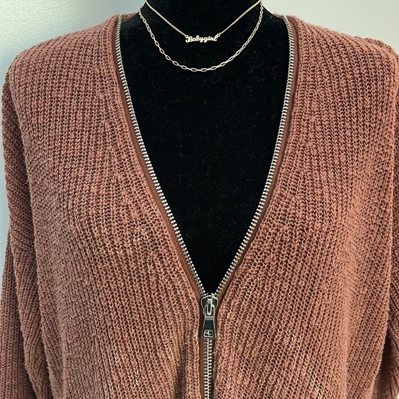 EXPRESS | Women’s Half Zip Front Oversized Sweater Size S - Picture 2 of 6